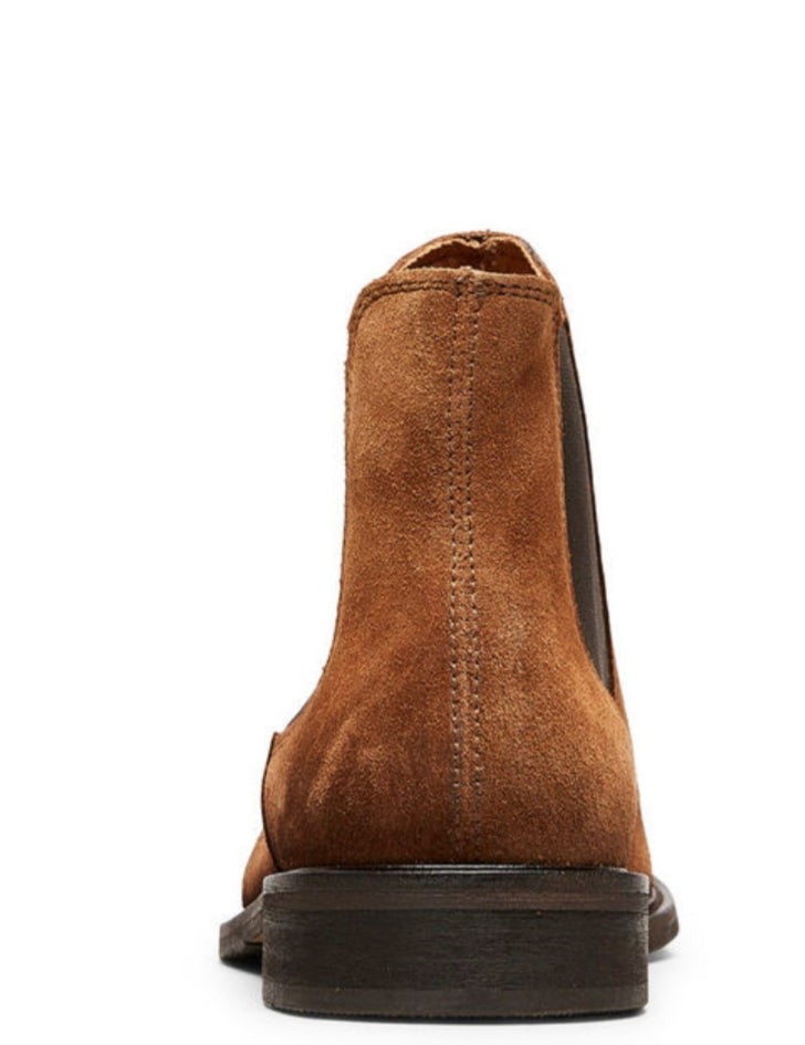 Missguided suede chelsea shop boots