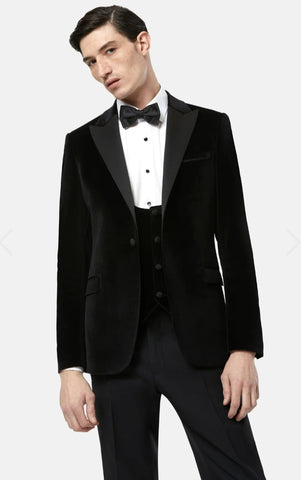 Jasper Black Velvet Blazer By Benetti